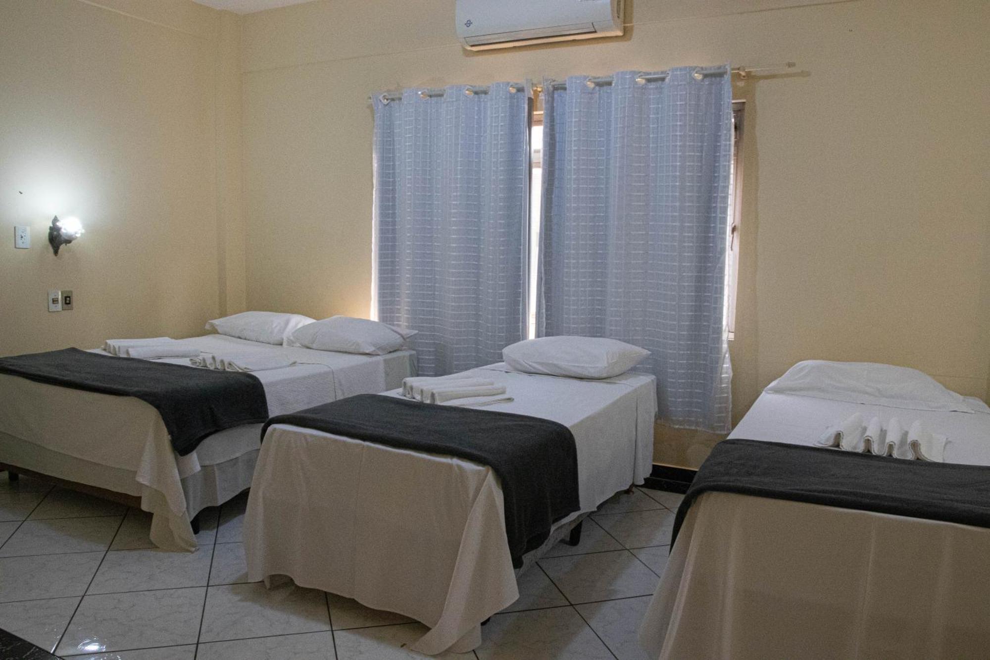 Hotel 15 De Julho Foz do Iguaçu Kültér fotó